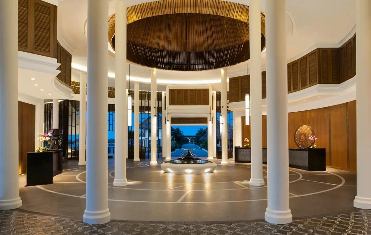 Ark Goldcoast Resort Сепанг Экстерьер фото