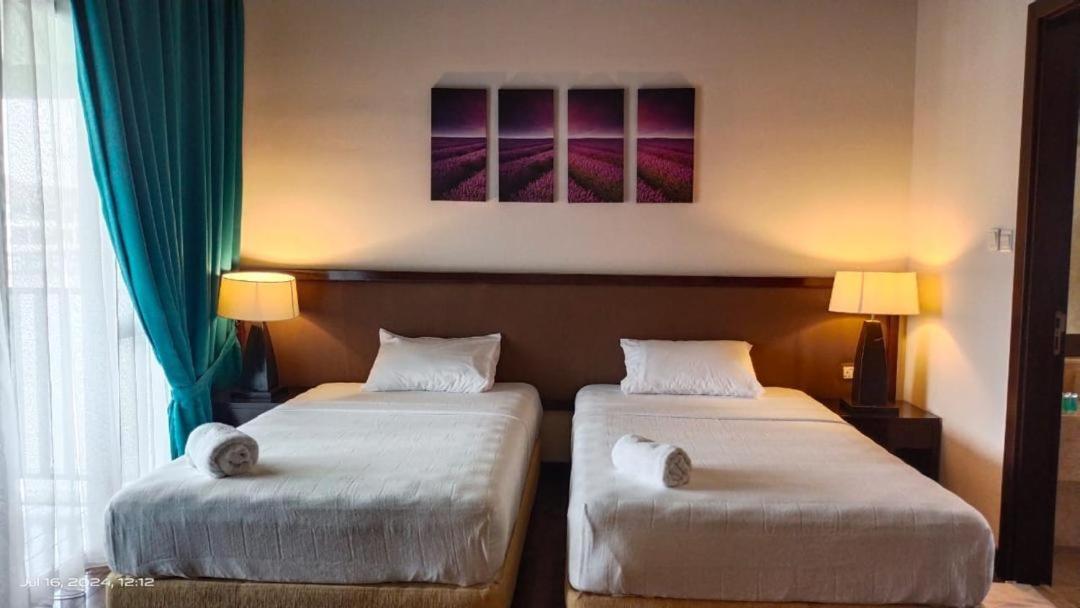 Ark Goldcoast Resort Сепанг Экстерьер фото