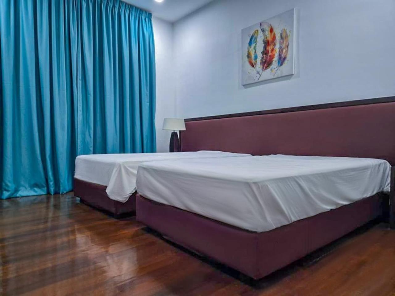 Ark Goldcoast Resort Сепанг Экстерьер фото